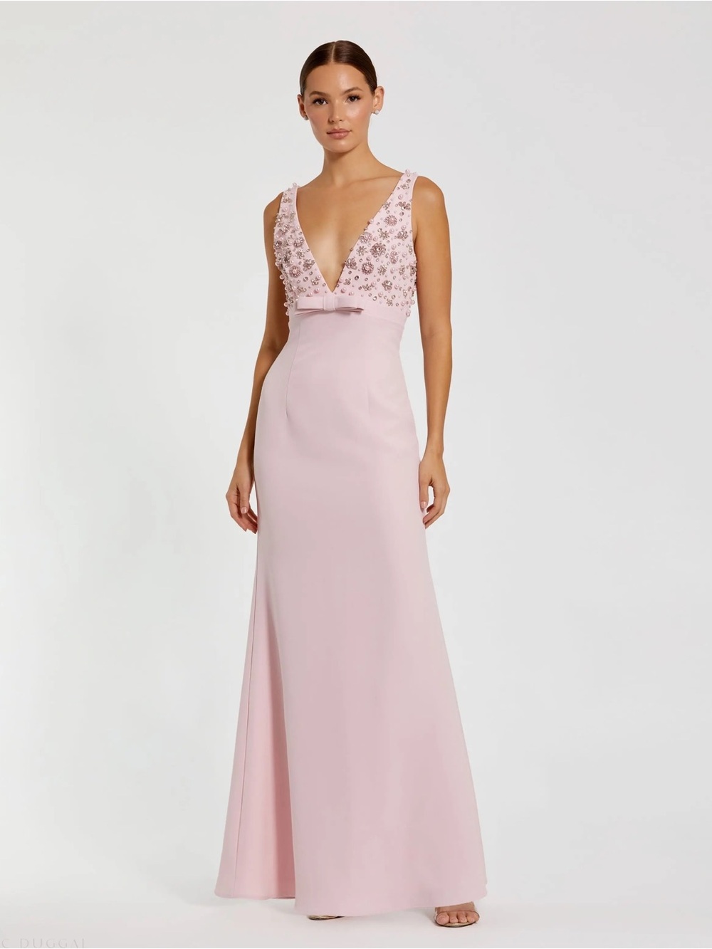 Mac Duggal 2278 Pink Sleeveless Embellished Crepe Gown With Bow sz 4